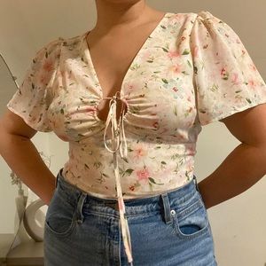 Abercrombie & Fitch Flutter Sleeve Tie Front Keyhole Blouse